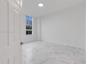 3001 NE 185th St 317, Aventura FL 33180