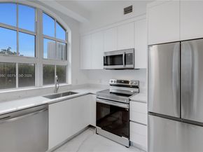 3001 NE 185th St 317, Aventura FL 33180
