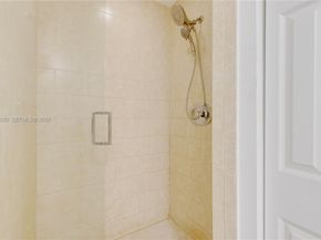 3001 NE 185th St 317, Aventura FL 33180