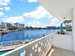 2500 Diana Dr 216, Hallandale Beach FL 33009