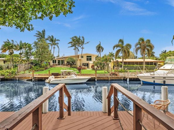 2454 W Nassau Ln, Fort Lauderdale FL 33312