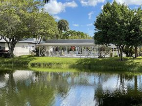 5103 NW 35th St 402, Lauderdale Lakes FL 33319