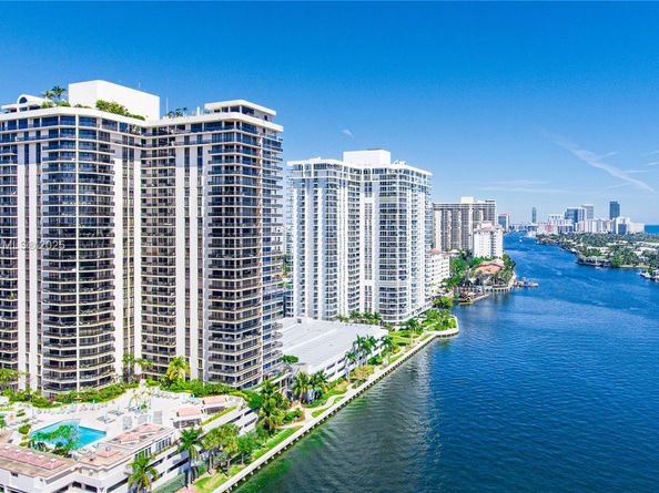 19667 Turnberry Way 3F, Aventura FL 33180