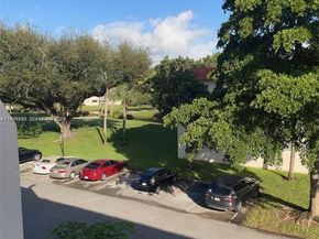 8940 S Hollybrook Blvd 306, Pembroke Pines FL 33025