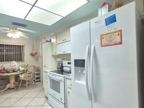 5715 NW 84th Ter, Tamarac FL 33321