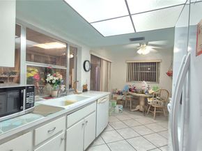 5715 NW 84th Ter, Tamarac FL 33321