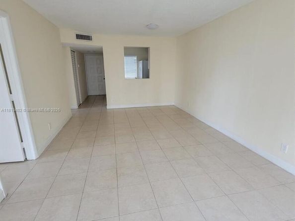 8740 N Sherman Cir 308, Miramar FL 33025