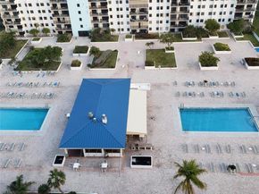 1201 S Ocean Dr 2105S, Hollywood FL 33019