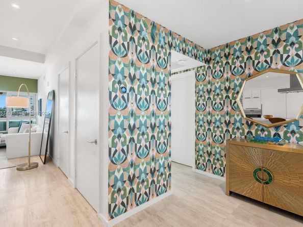 1491 Lincoln Ter 202, Miami Beach FL 33139