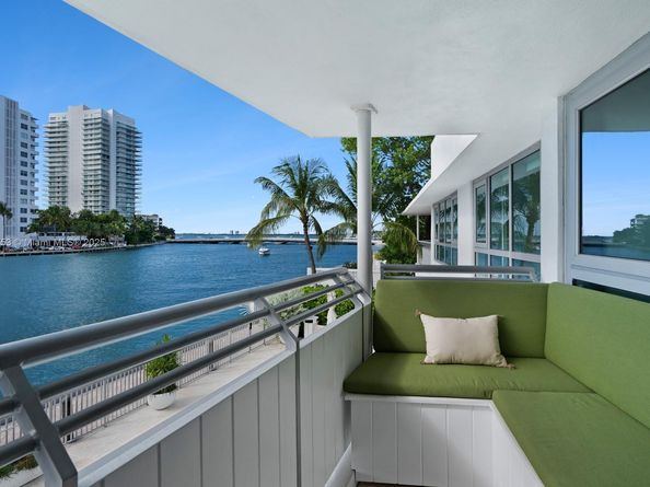 1491 Lincoln Ter 202, Miami Beach FL 33139