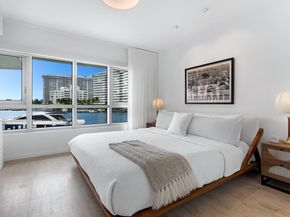 1491 Lincoln Ter 202, Miami Beach FL 33139