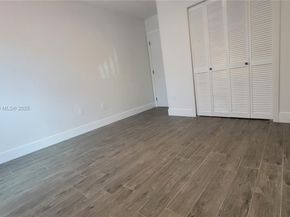 14641 SW 52nd St, Miami FL 33175