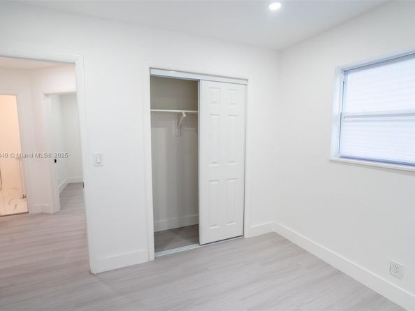 3531 NW 26th St, Lauderdale Lakes FL 33311