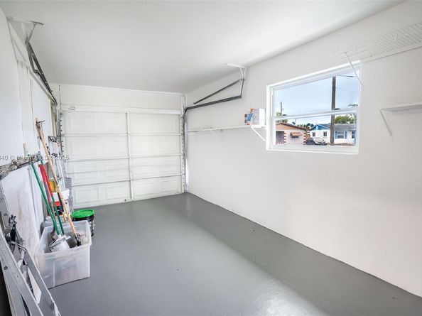 3531 NW 26th St, Lauderdale Lakes FL 33311