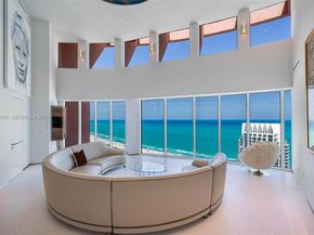 300 S Pointe Dr PH5, Miami Beach FL 33139