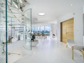 300 S Pointe Dr PH5, Miami Beach FL 33139