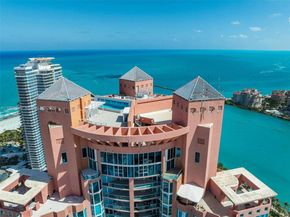300 S Pointe Dr PH5, Miami Beach FL 33139