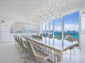 300 S Pointe Dr PH5, Miami Beach FL 33139