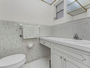 330 SE 2nd St 103G, Hallandale Beach FL 33009