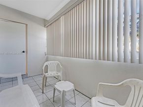 330 SE 2nd St 103G, Hallandale Beach FL 33009