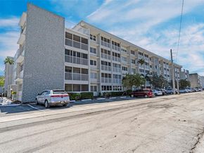 330 SE 2nd St 103G, Hallandale Beach FL 33009
