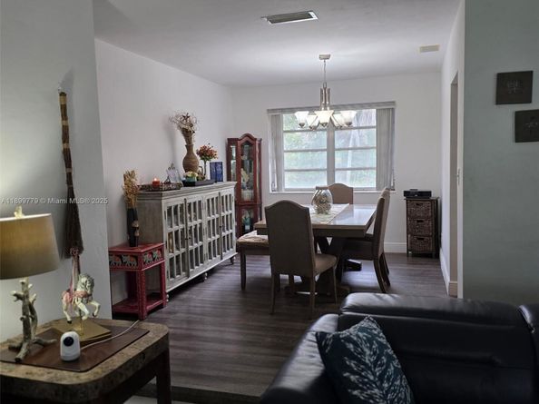 7435 SW 146th Ct, Miami FL 33183