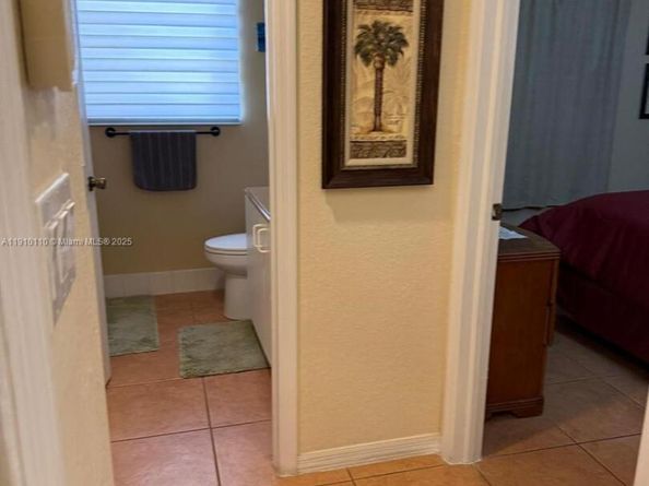 2065 SE 14th St, Homestead FL 33035