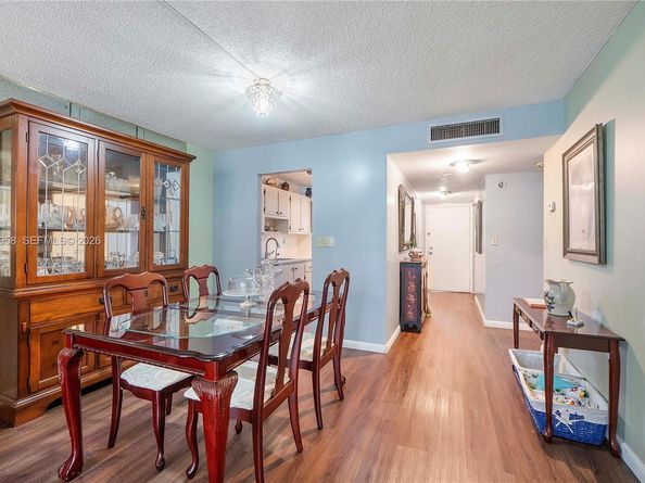4851 NW 26th Ct 144, Lauderdale Lakes FL 33313