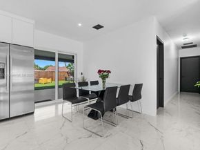 6941 Sheridan St, Hollywood FL 33024