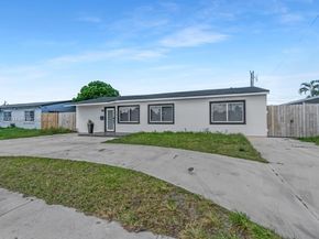 6941 Sheridan St, Hollywood FL 33024