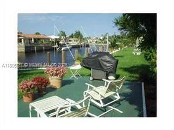 301 E Mcnab Rd 205, Pompano Beach FL 33060
