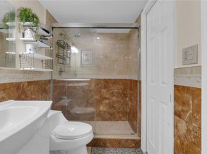 17101 NW 57th Ave 110, Miami Gardens FL 33055