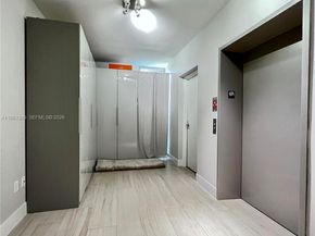 16385 Biscayne Blvd 607, North Miami Beach FL 33160