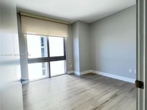 16385 Biscayne Blvd 607, North Miami Beach FL 33160