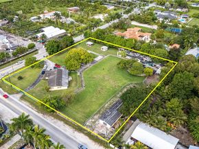 12201 SW 47th St, Miami FL 33175