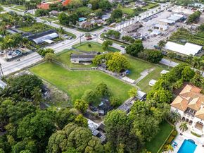 12201 SW 47th St, Miami FL 33175