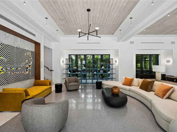 3701 Park Ave, Miami FL 33133
