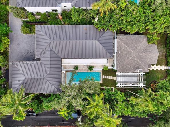 3701 Park Ave, Miami FL 33133