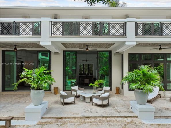 3701 Park Ave, Miami FL 33133