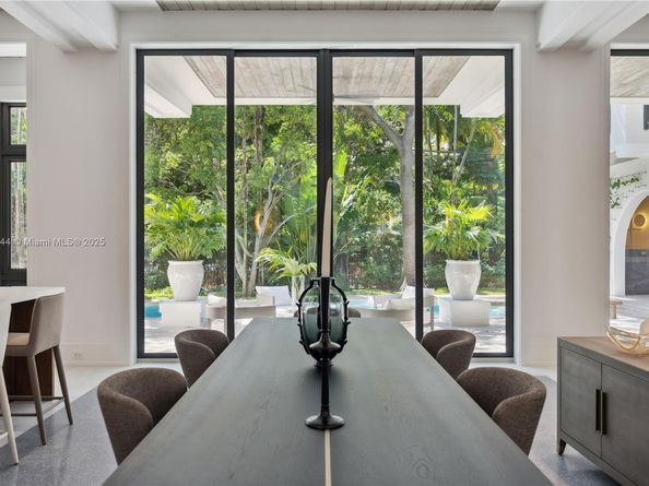 3701 Park Ave, Miami FL 33133