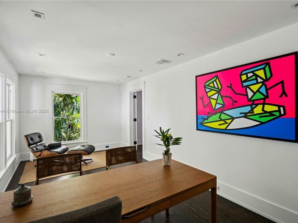 3701 Park Ave, Miami FL 33133