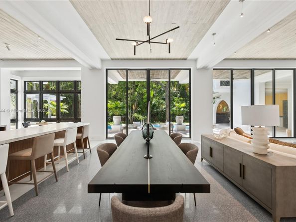 3701 Park Ave, Miami FL 33133