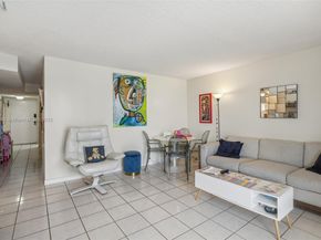 2401 Collins Ave 1612, Miami Beach FL 33140