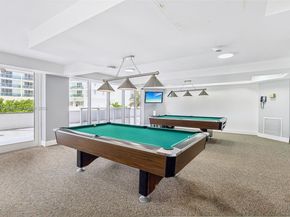 2401 Collins Ave 1612, Miami Beach FL 33140