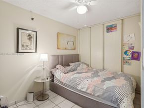 2401 Collins Ave 1612, Miami Beach FL 33140