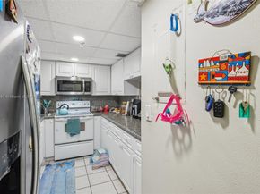 2401 Collins Ave 1612, Miami Beach FL 33140