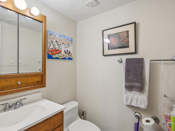 2401 Collins Ave 1612, Miami Beach FL 33140