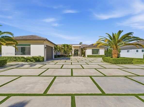 10005 SW 66th St, Miami FL 33173