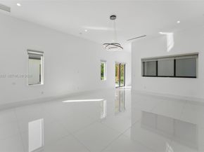 10005 SW 66th St, Miami FL 33173