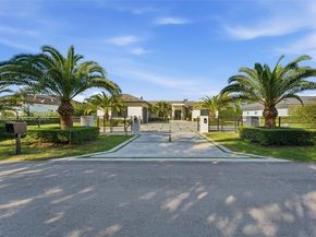 10005 SW 66th St, Miami FL 33173